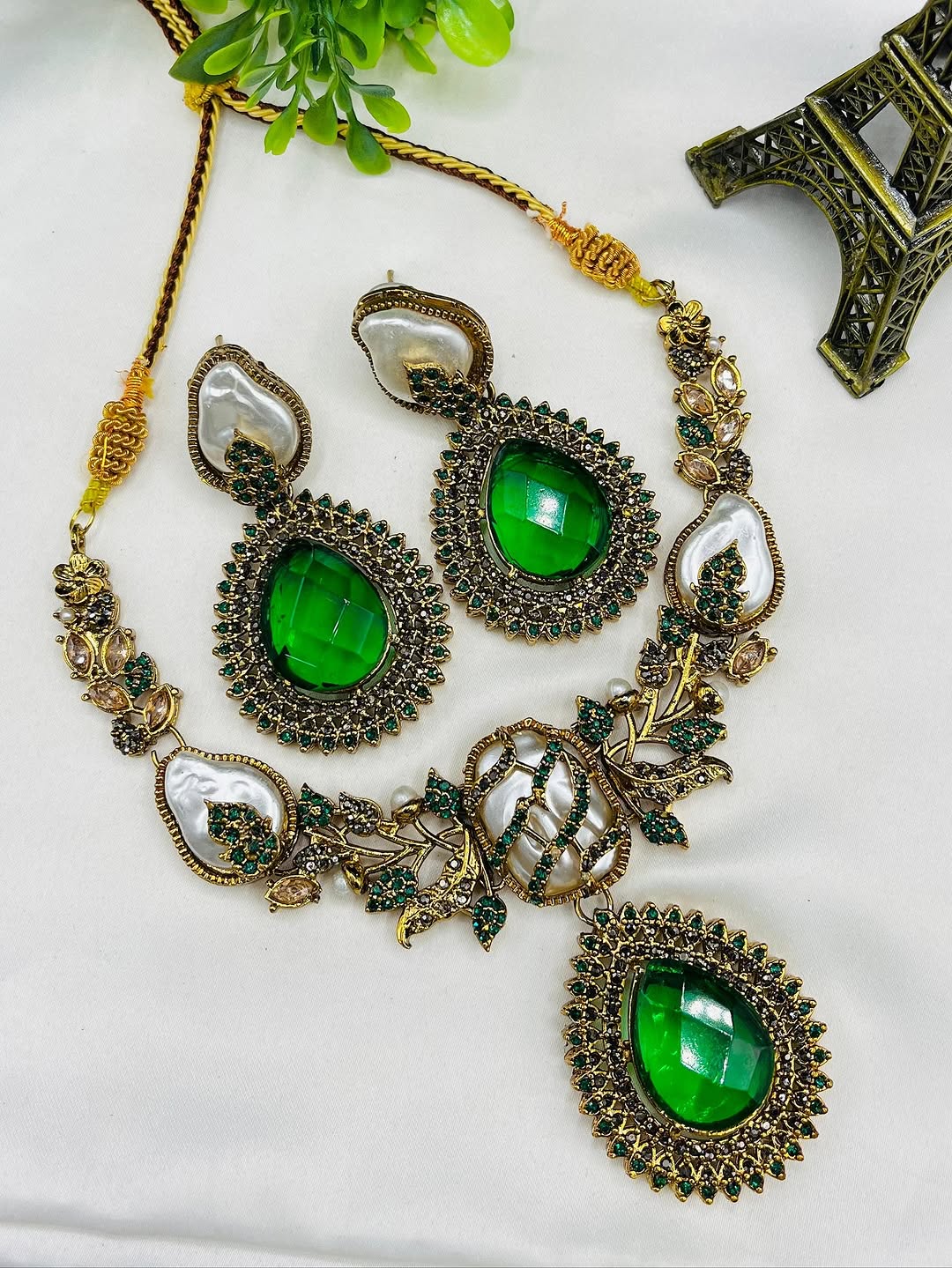 Turkish Doublet Stone Necklace – Premium Design in 10 Elegant Colours