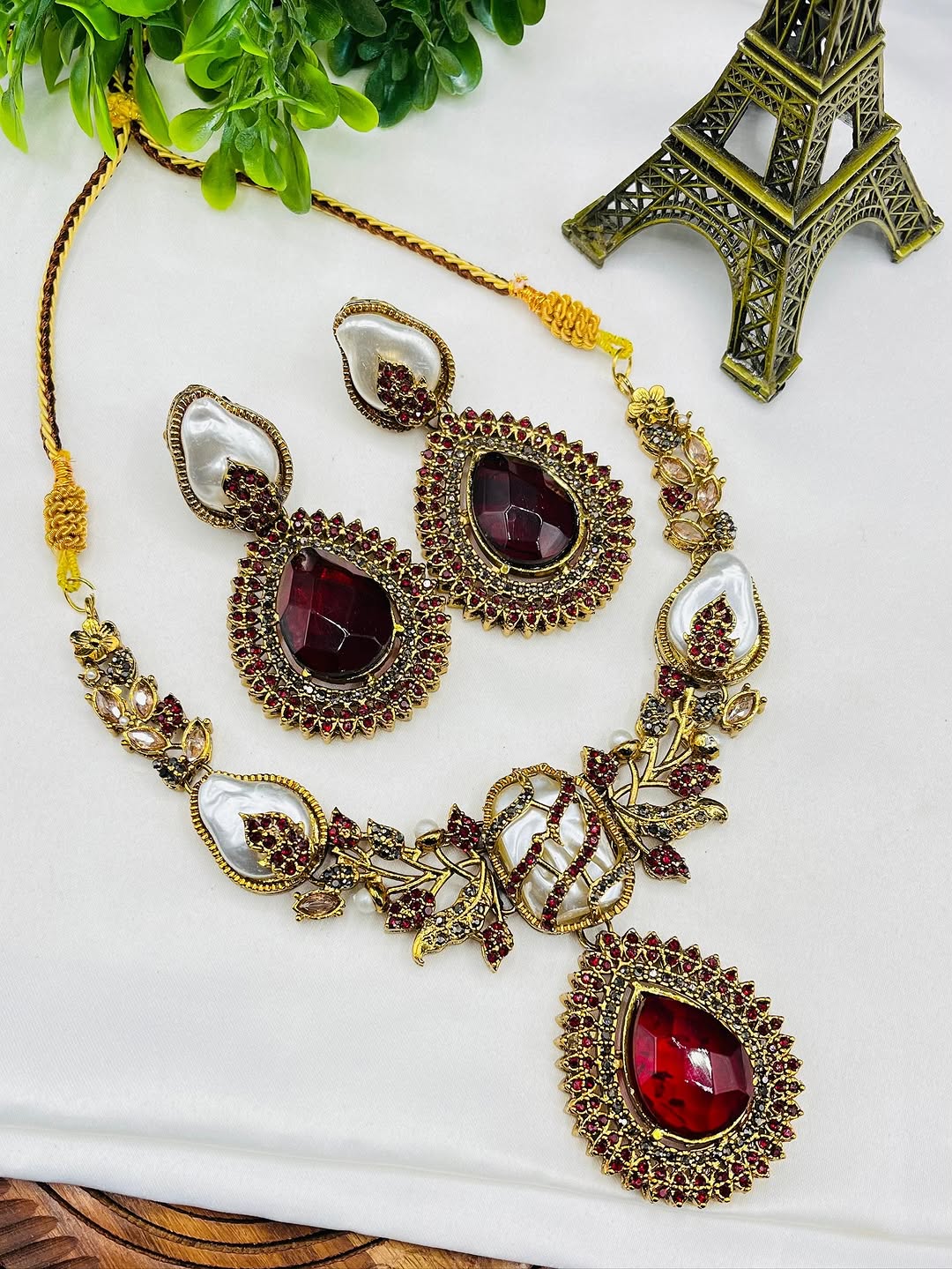 Turkish Doublet Stone Necklace – Premium Design in 10 Elegant Colours