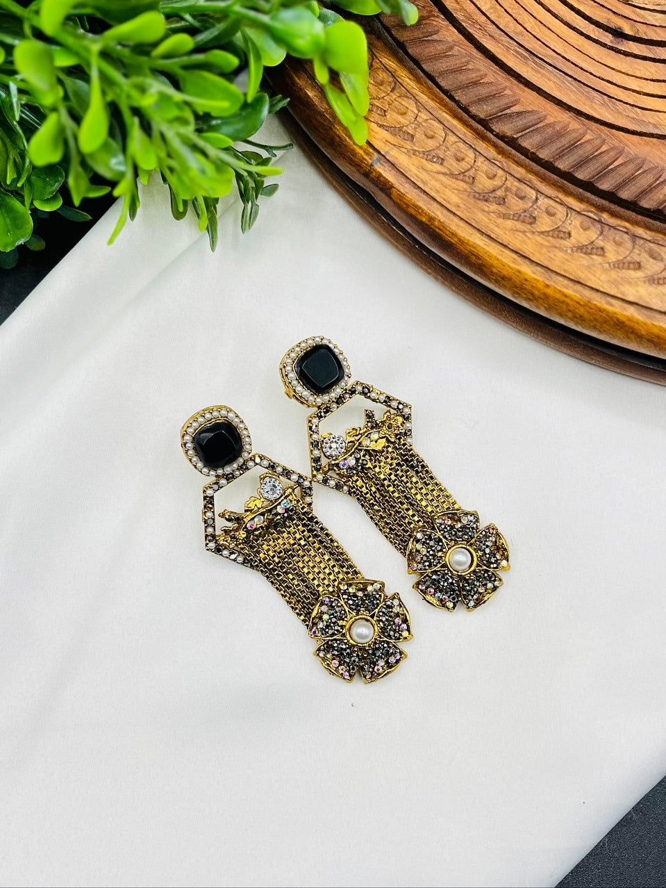 Timeless Gold Crafted Earrings – Stunning Multi-Color Options