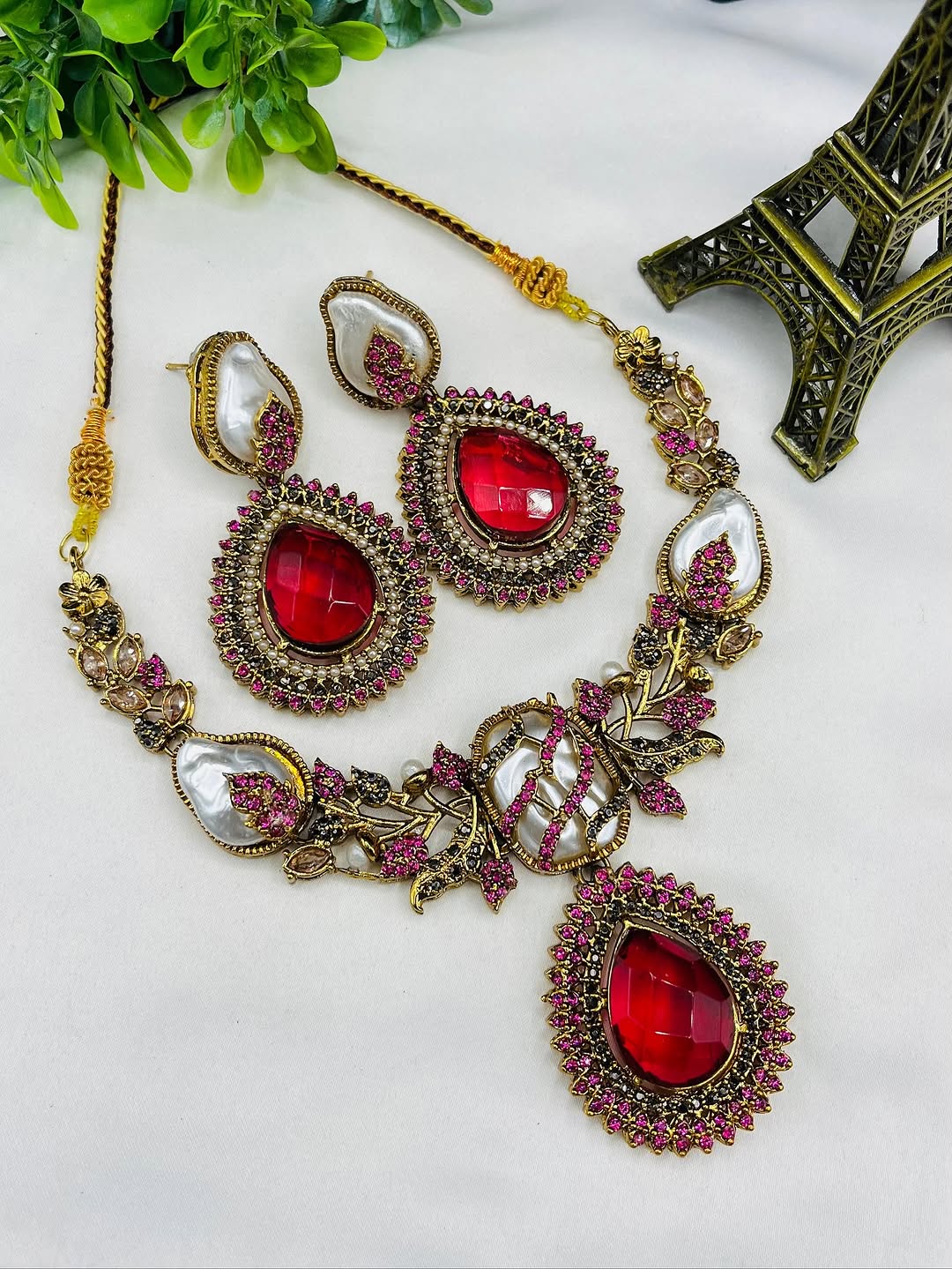 Turkish Doublet Stone Necklace – Premium Design in 10 Elegant Colours