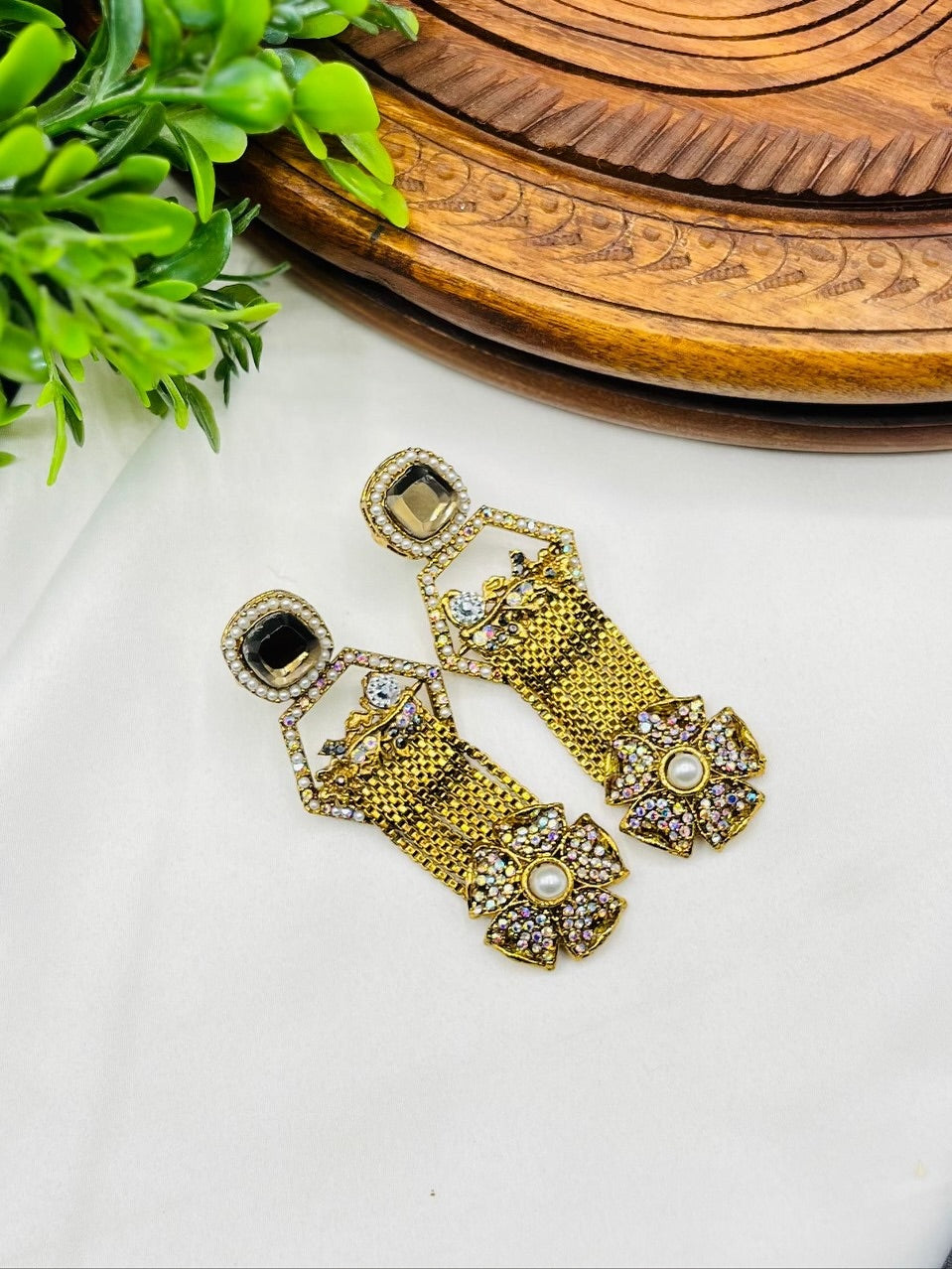 Timeless Gold Crafted Earrings – Stunning Multi-Color Options