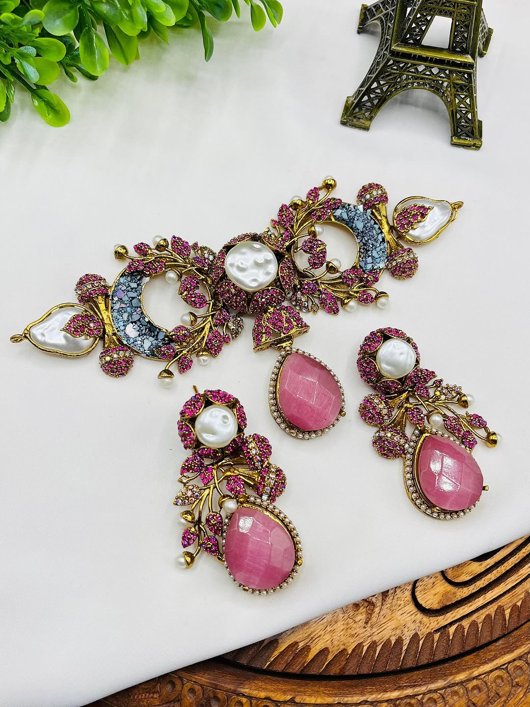 Beautiful Designer Choker Set – Elegant Traditional Jewelry for Women