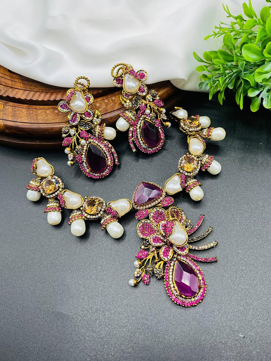 Elegant Beautiful Necklace – Premium Fashion Jewelry for Women