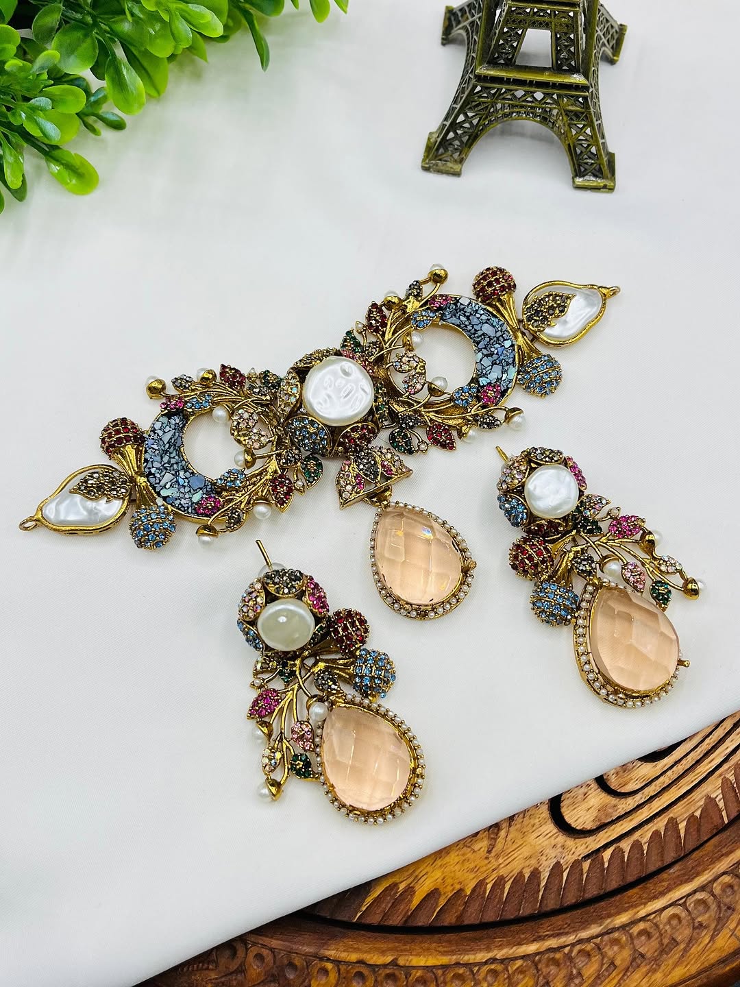 Beautiful Designer Choker Set – Elegant Traditional Jewelry for Women