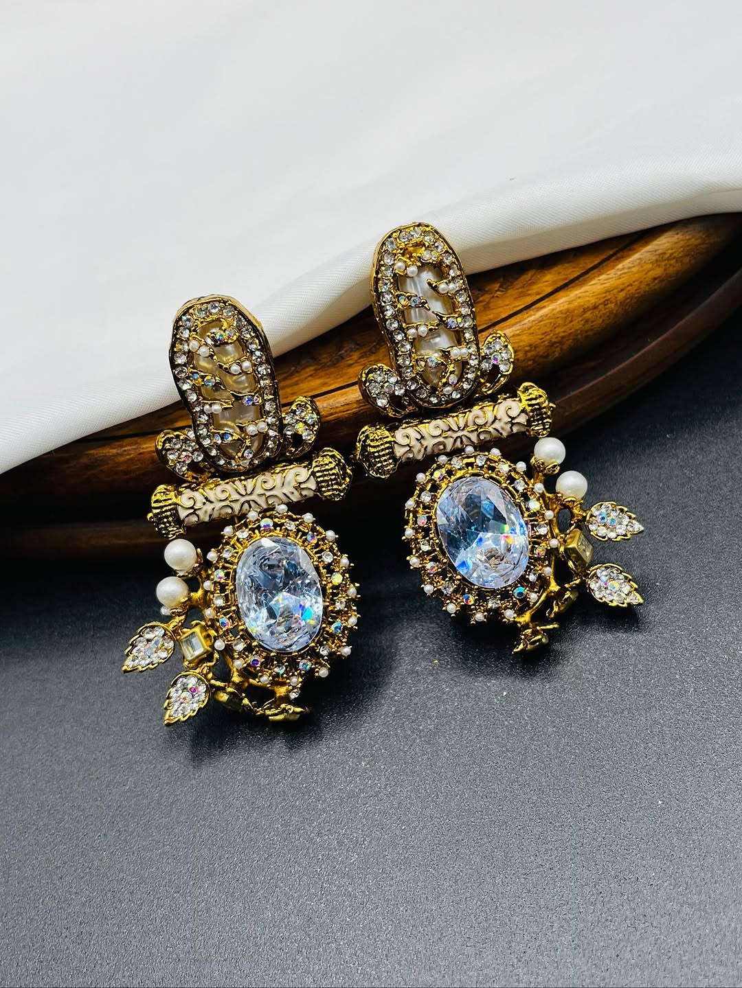 Antique Gold Turkish Earrings – Classic Ottoman-Inspired Beauty