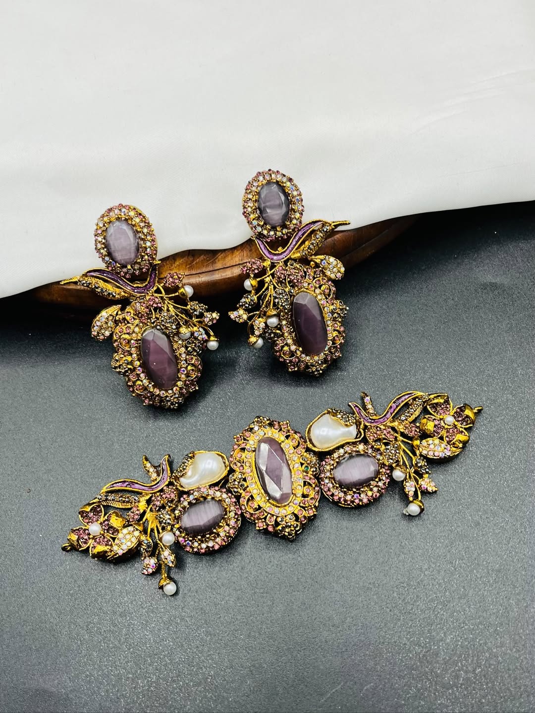 Luxury Choker Necklace Set – Timeless Statement Piece