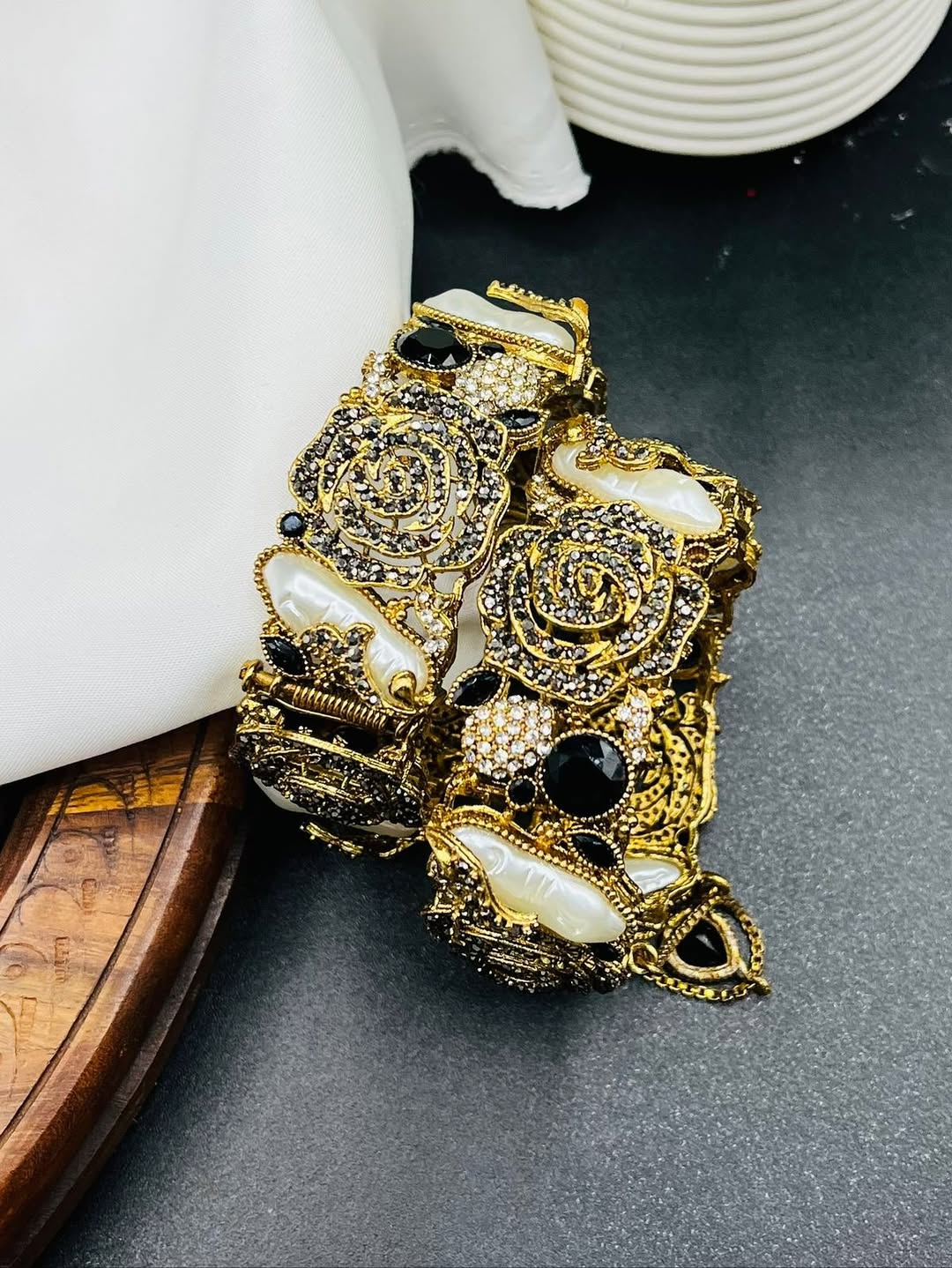 Beautiful MOP Bangles – Elegant Mother of Pearl Bracelet Set