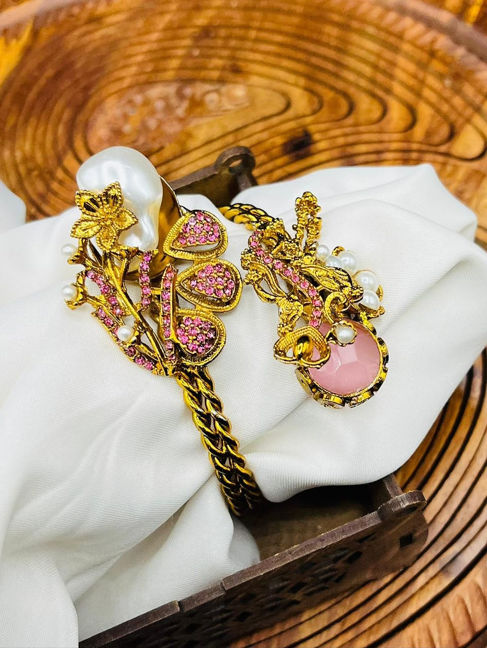 Handcrafted Doublet Stone Kara – Bold & Timeless Design